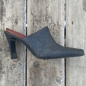 Anne Michelle Square toe Mule Shoes